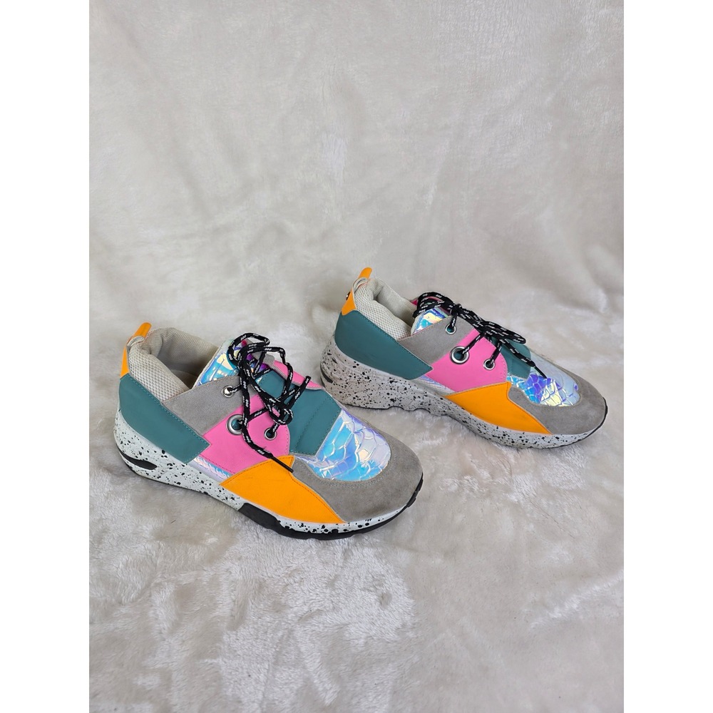 Cape Robbin Chunky Platform Sneakers Women's Size 8 Colorful Iridescent Lace Up